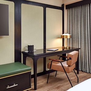 Queen Room Two Queen Beds